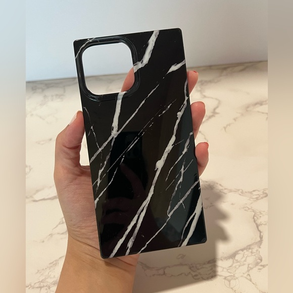 Flaunt I phone 13 pro max case - Picture 1 of 9